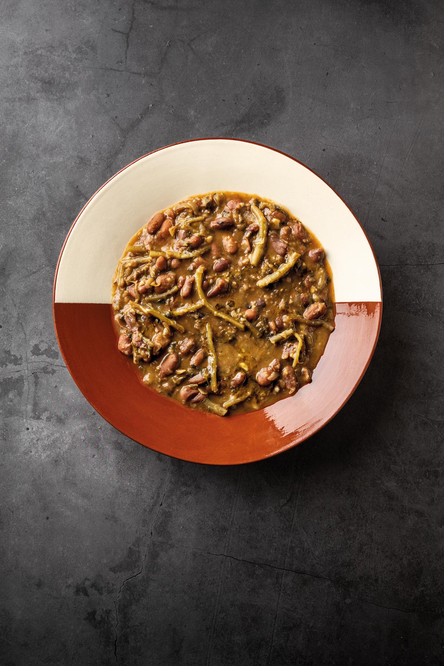 Sopa de Feijão com Cardos